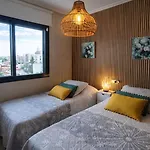 Апартаменты Penthouse With Private Hot Tub ,2 Bedrooms, Walk To Бенальмадена