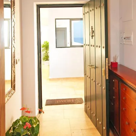 Isla De 1, Jacuzzi, 80m From The Sea, Ac, Bbq, Private Parking, Big Terrace Apartment Benalmadena
