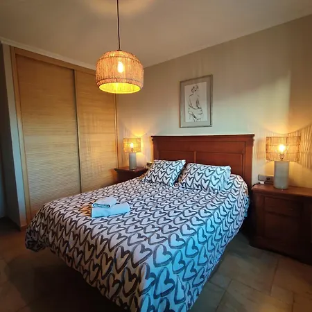 Apartment Isla De 1, Jacuzzi, 80m From The Sea, Ac, Bbq, Private Parking, Big Terrace Benalmadena